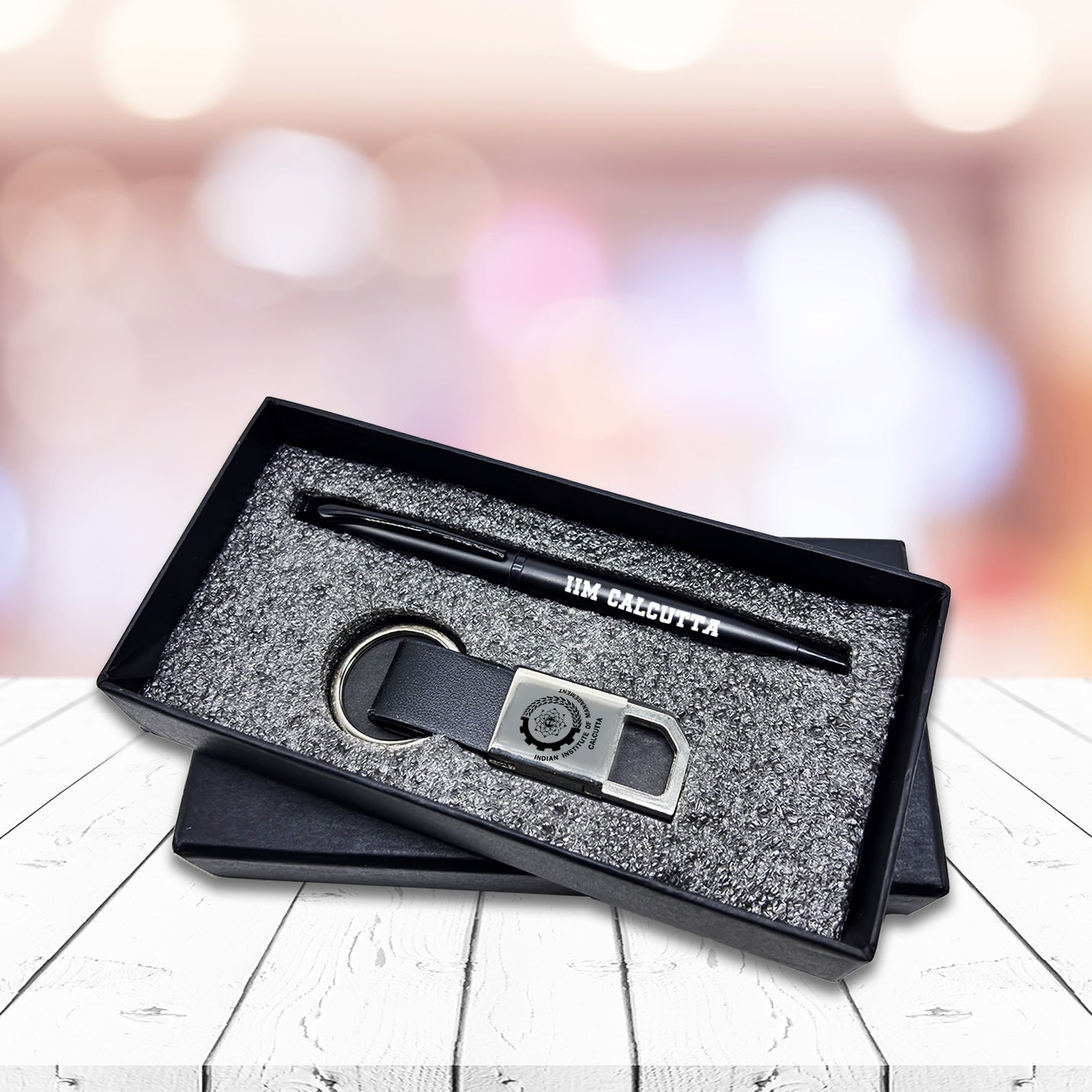Top 2 in 1 IIMC Logo Black Pen & Keychain Gift set