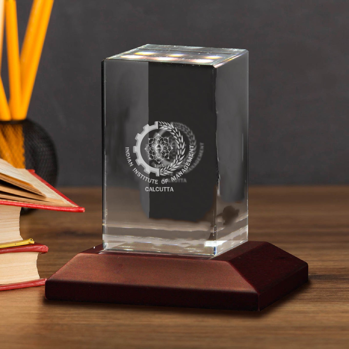IIM Merchandise Official 3D Crystal Memento