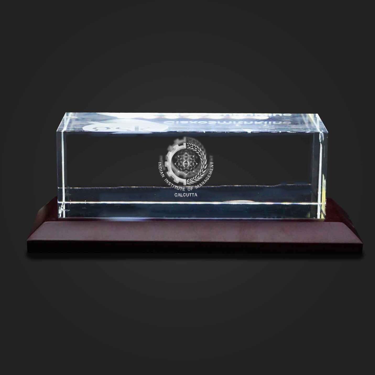 IIMC 3D Laser Crystal Memento with Logo