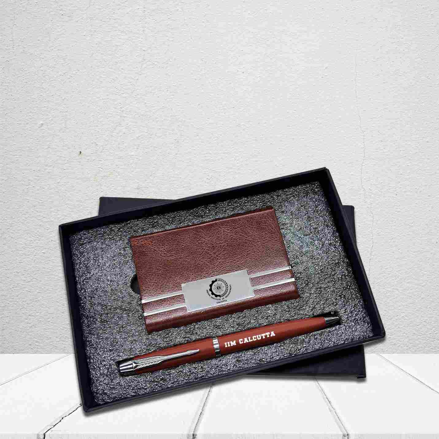 Classic 2 in 1 IIMC Logo Brown Pen & Card holder Gift set