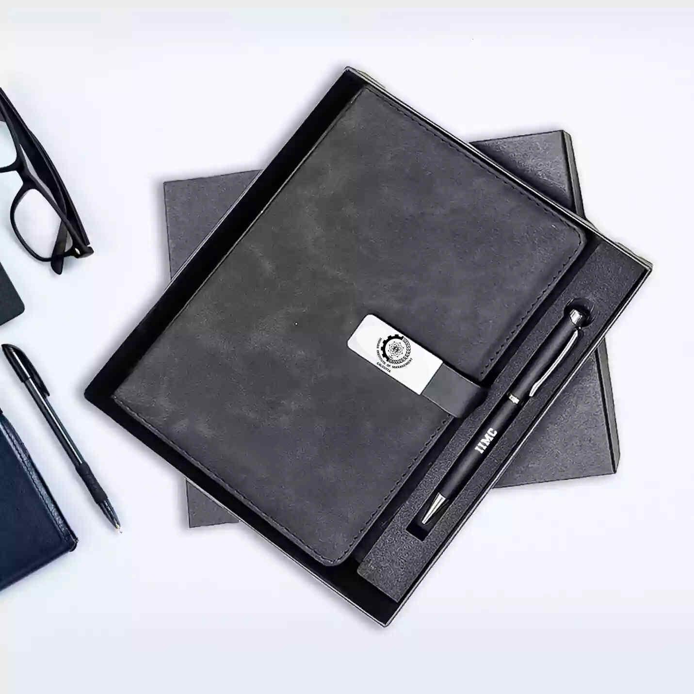 IIMC Black Diary & Pen Gift Set