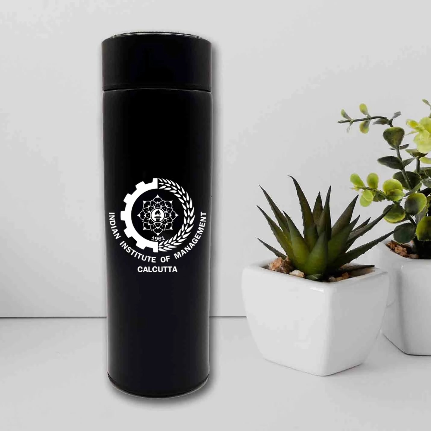 Leakproof IIMC Logo Black Bottle With Temperature Display on Lid 