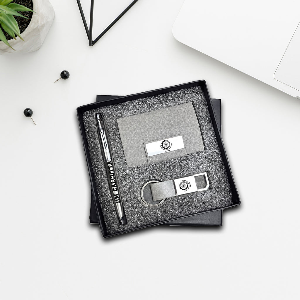 IIMC Alumni Collectible Gift Set – Pen, Keychain & Cardholder