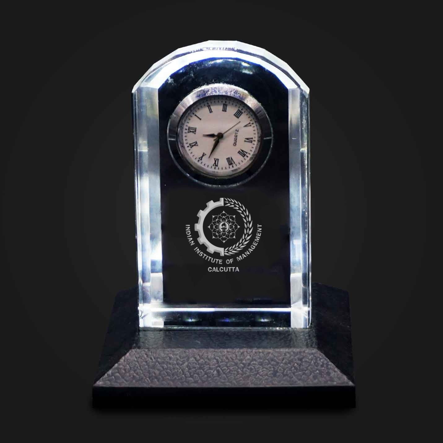IIMC Official Crystal Memento 
