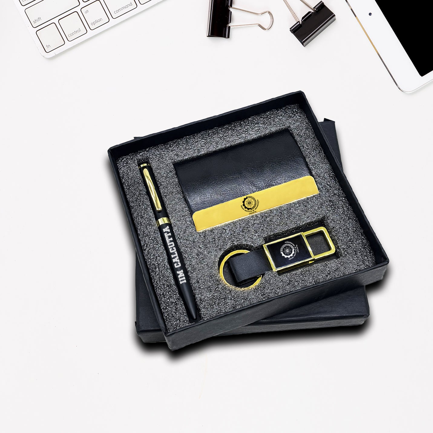 IIMC Official Keepsake Gift Set – Pen, Cardholder & Keychain